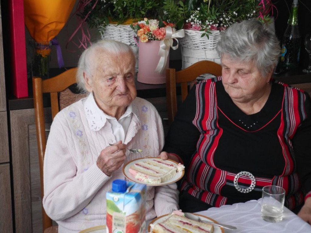 Jubileusz setnych urodzin Bronisławy Skowrońskiej z gminy Grębów [zdjęcia]