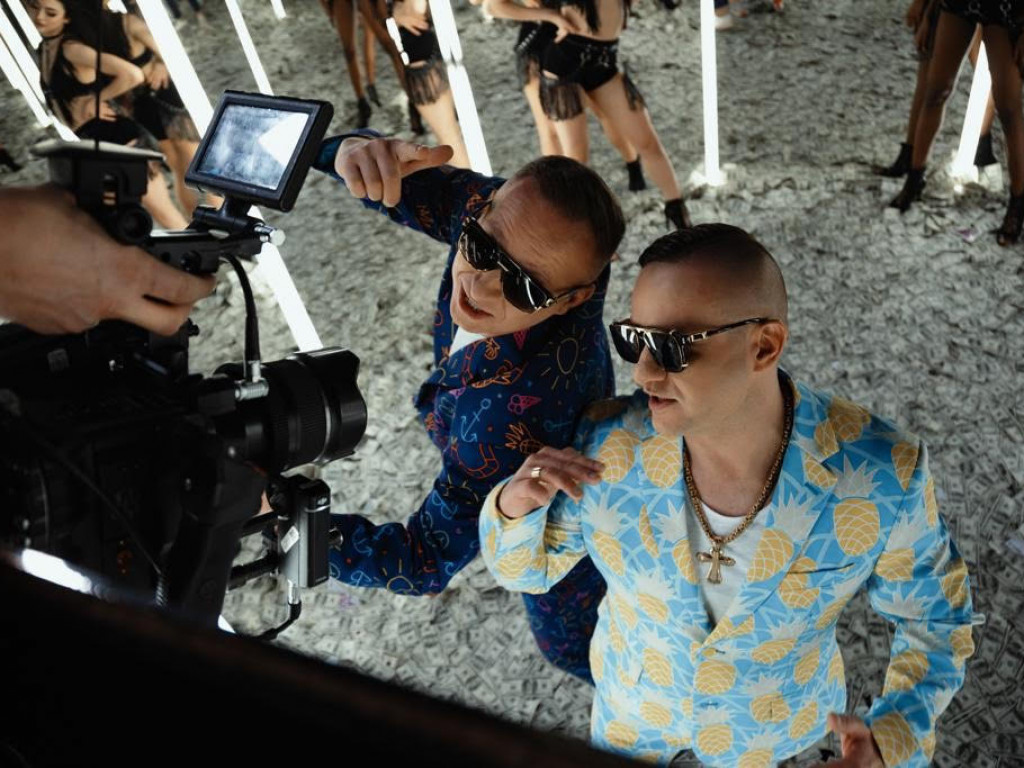Coco Boyss z Tarnobrzega zapowiadają walentynkową premierę [zdjęcia z planu teledysku]