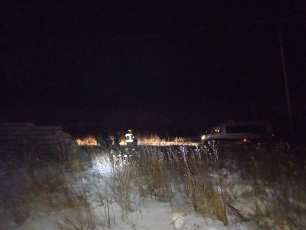 Tragedia na torach. Zginęły dwie osoby [zdjęcia]