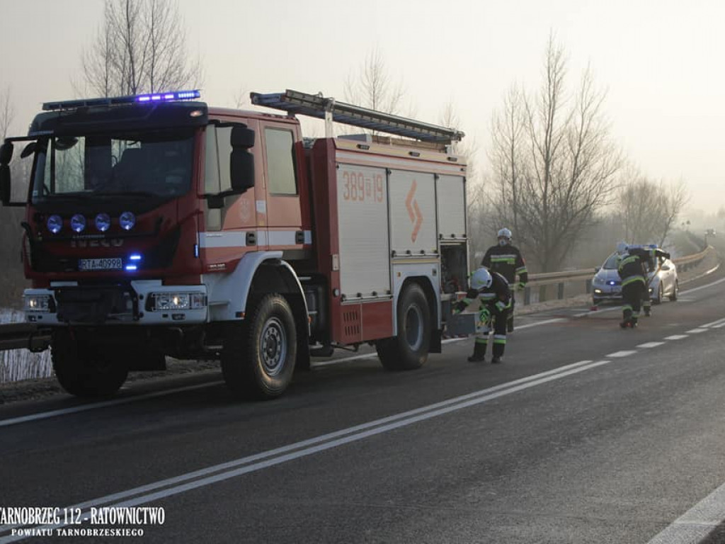 Zderzenie dwóch samochodów koło Gorzyc, były utrudnienia [zdjęcia]