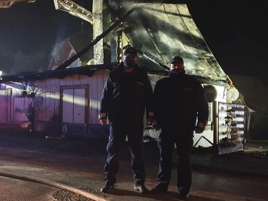 Dramatyczne sceny w Połańcu. Trwa akcja straży pożarnej. Nowe informacje! [zdjęcia]