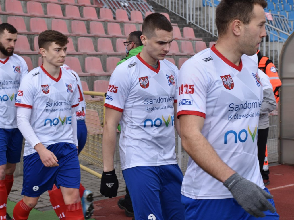 Siarka lepsza od Wisły w derbowym spotkaniu [zdjęcia]