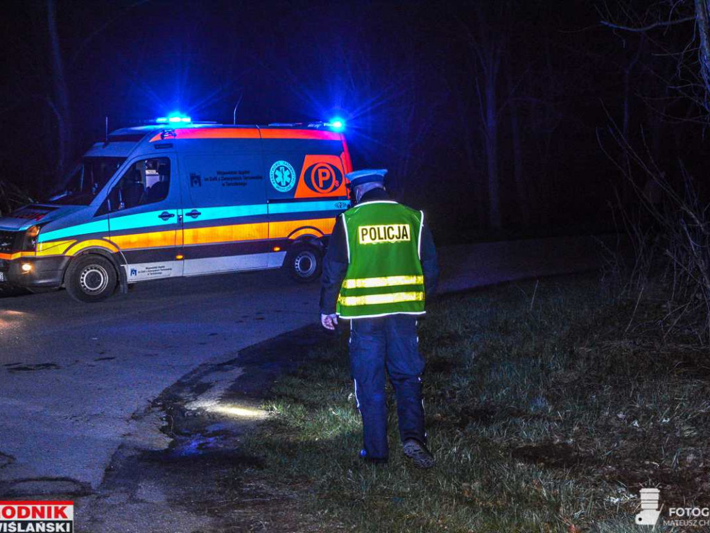 W Stalach samochód osobowy wpadł do rzeki! [zdjęcia][wideo]