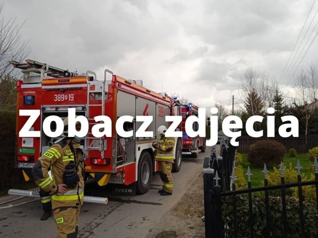 Pożar domu w Gorzycach, 5 zastępów straży w akcji [zdjęcia]