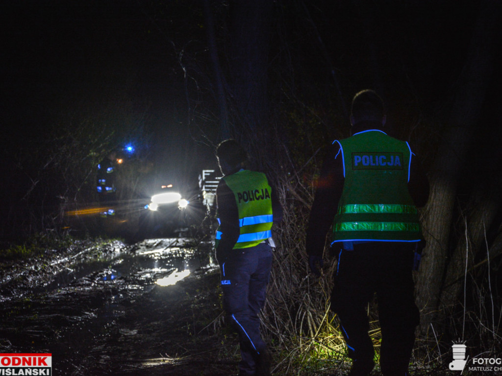 Tarnobrzeg. Mężczyzna stracił przytomność, później błąkał się po lesie [zdjęcia]