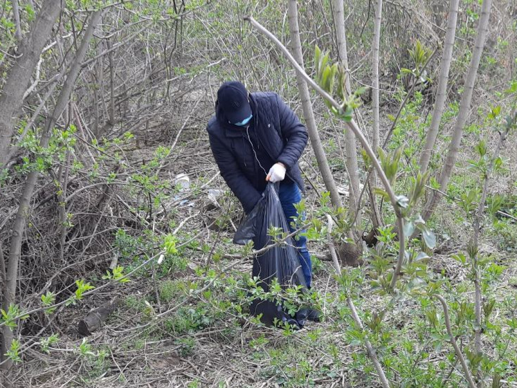 Sandomierz. Wielkie sprzątanie miasta. Bilans: 600 worków śmieci [zdjęcia]