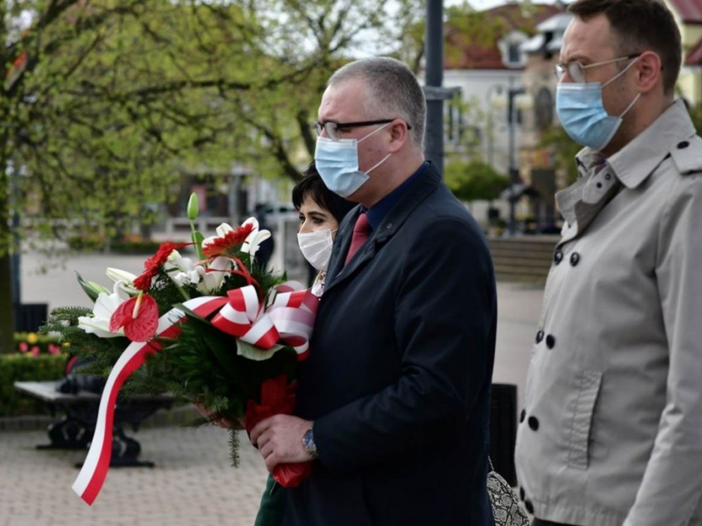 Tarnobrzeskie obchody święta Konstytucji w cieniu obostrzeń [zdjęcia]