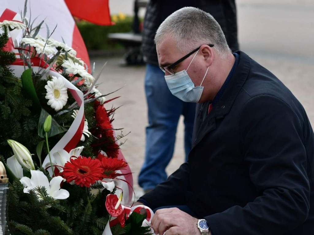 Tarnobrzeskie obchody święta Konstytucji w cieniu obostrzeń [zdjęcia]