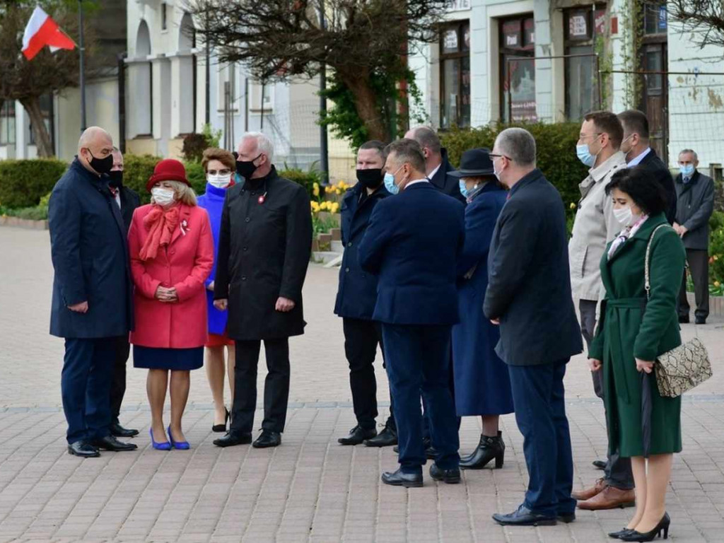 Tarnobrzeskie obchody święta Konstytucji w cieniu obostrzeń [zdjęcia]