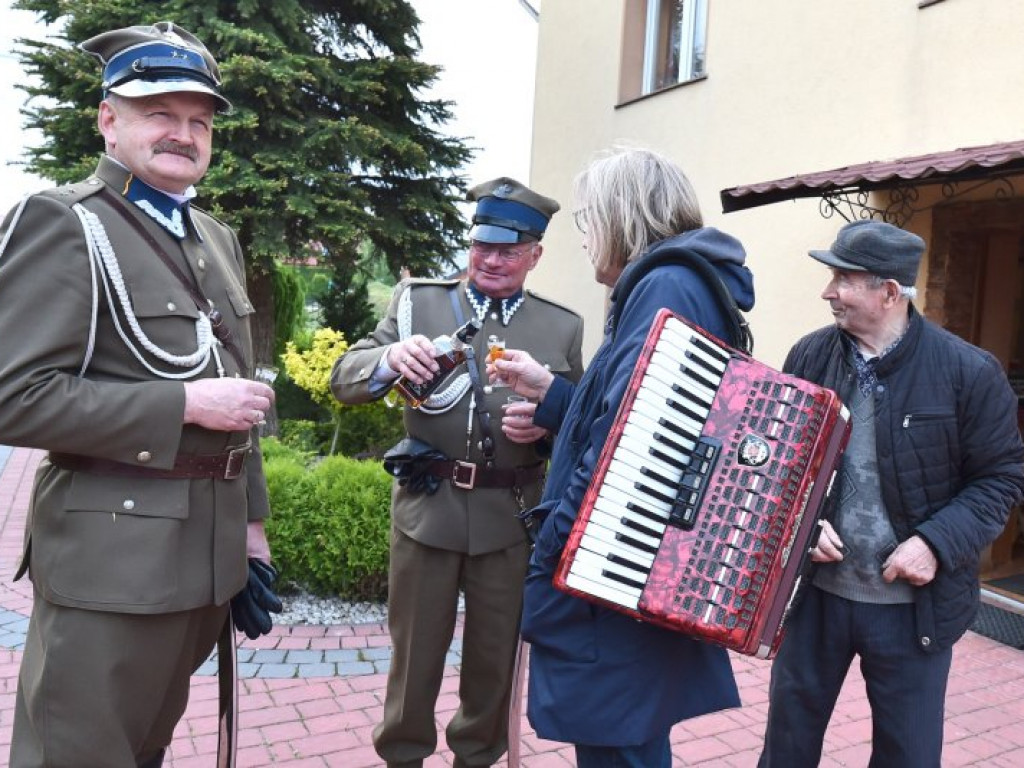 Uhonorowali Jana Puka, wyjątkowego artystę z Trześni [zdjęcia][wideo]