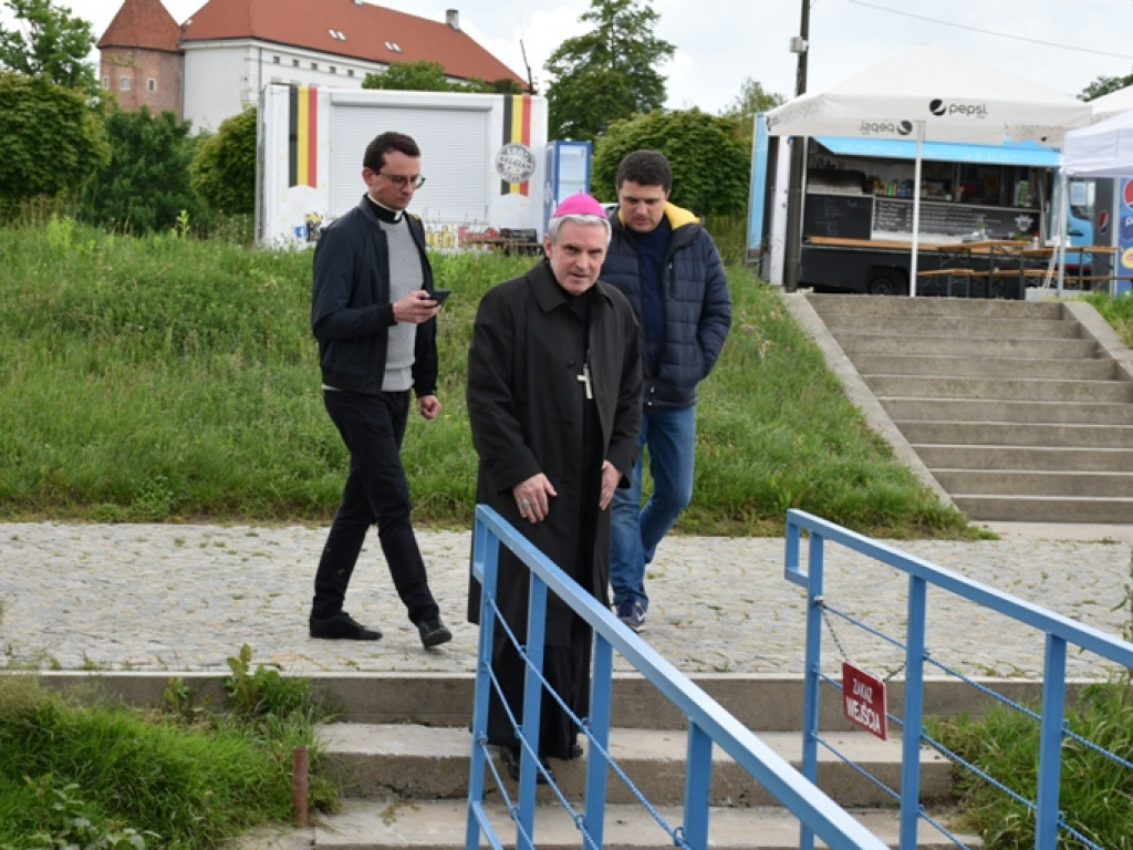 Sandomierz. Modlitewna majówka na Wiśle [zdjęcia]