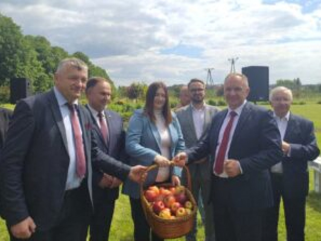 Wiceminister rolnictwa w Sandomierzu. Zaprezentowały się 