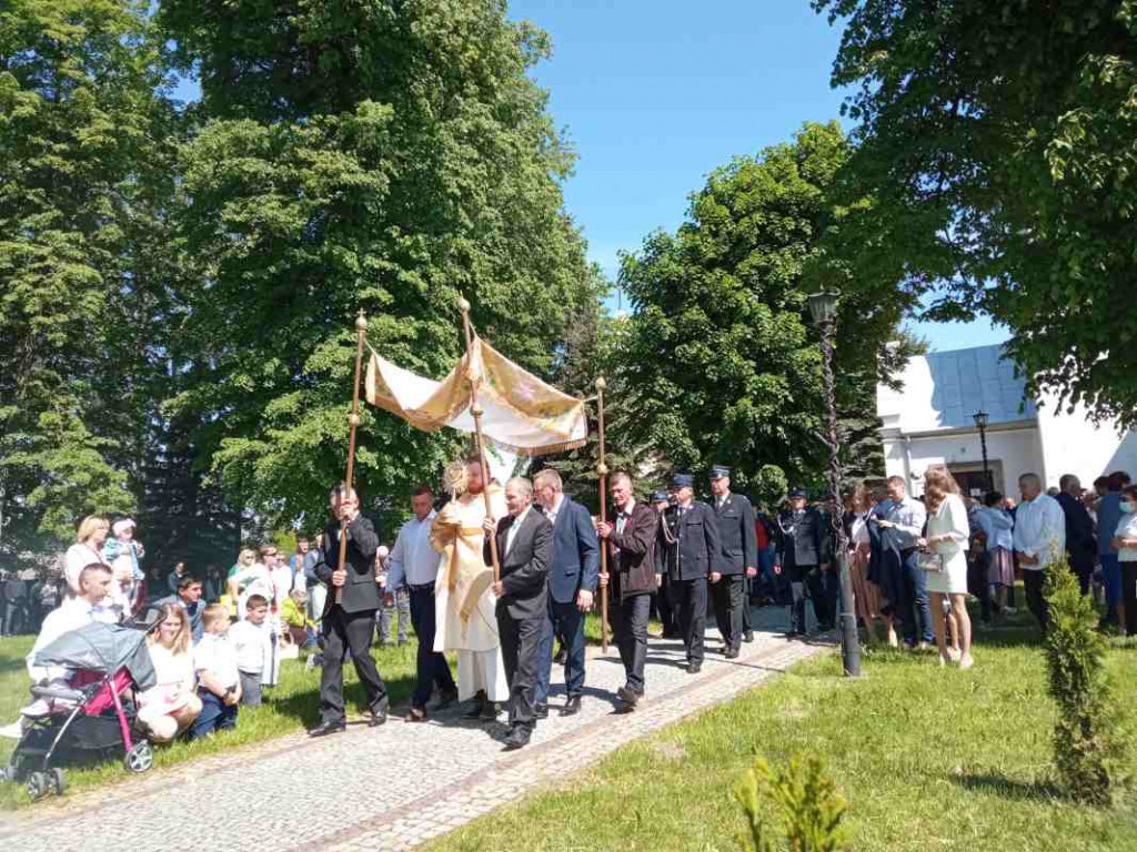 Procesja Bożego Ciała w Goźlicach w gminie Klimontów [zdjęcia]