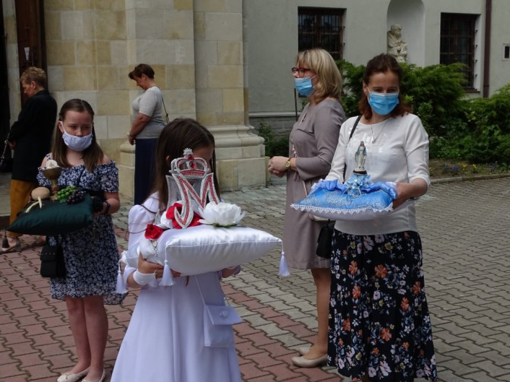Procesja Bożego Ciała u Dominikanów w Tarnobrzegu [zdjęcia]
