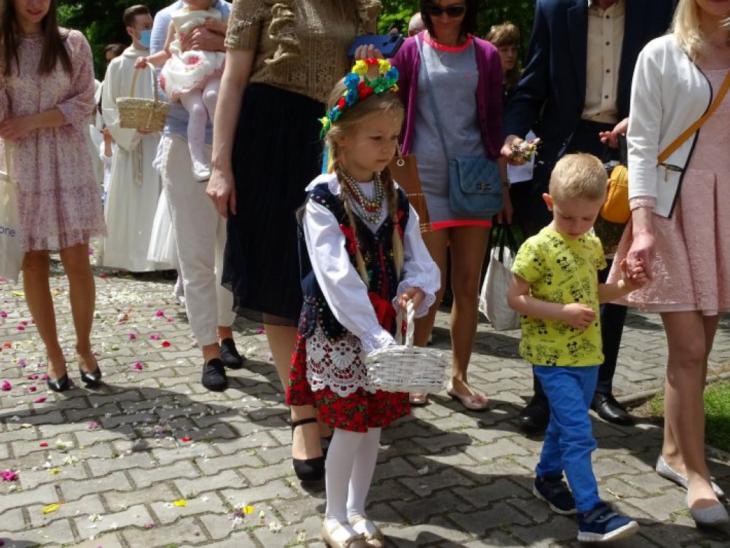 Procesja Bożego Ciała u Dominikanów w Tarnobrzegu [zdjęcia]