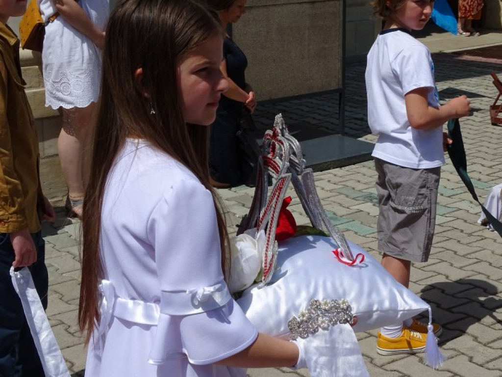 Procesja Bożego Ciała u Dominikanów w Tarnobrzegu [zdjęcia]