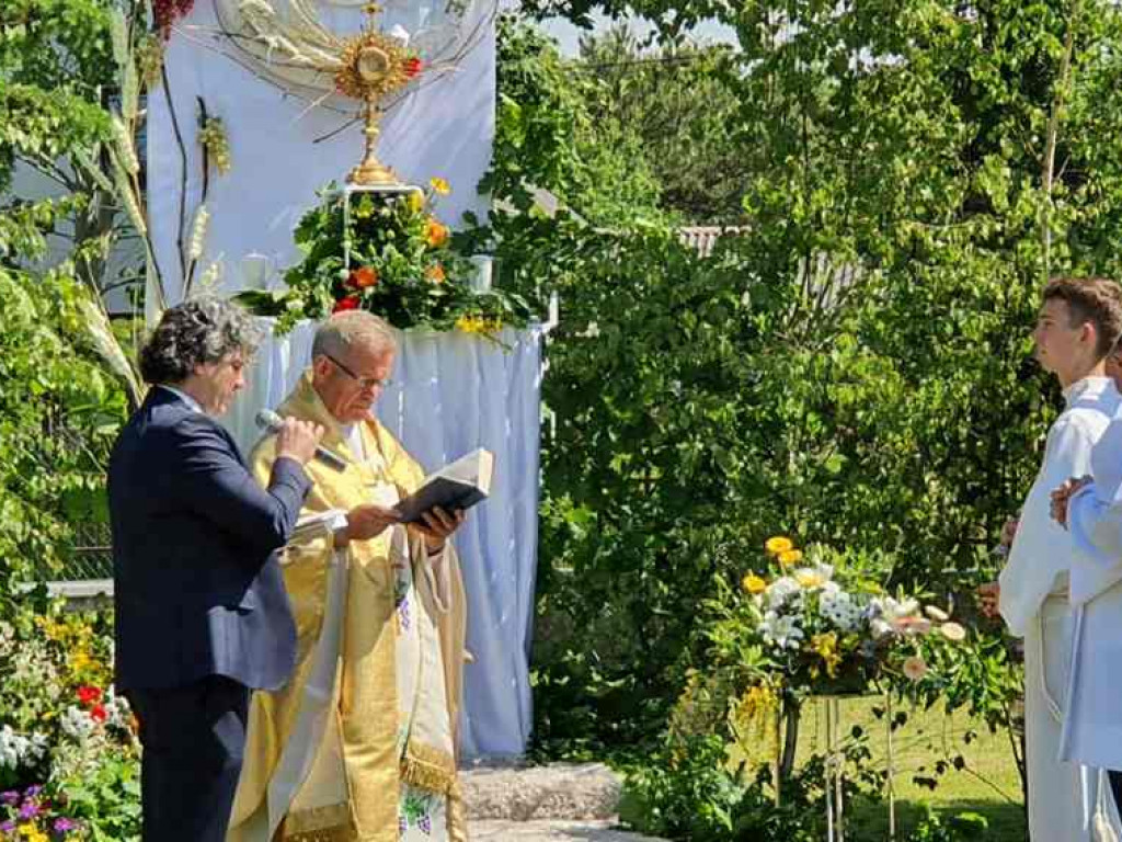 Oryginalny ołtarz na procesję Bożego Ciała w Jadachach [zdjęcia]