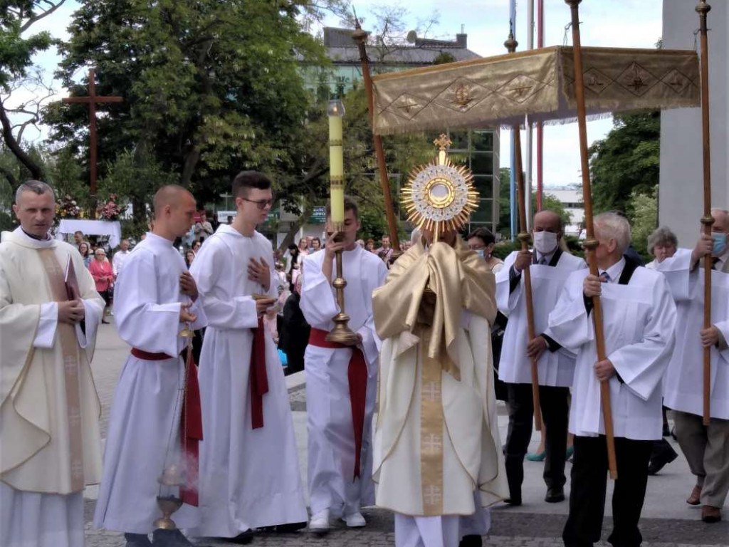 Uroczystości Bożego Ciała w Stalowej Woli [zdjęcia]