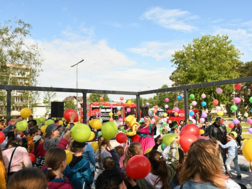 Rewia przebierańców i moc atrakcji. Tak najmłodsi mieszkańcy Gorzyc świętowali Dzień Dziecka [zdjęcia]