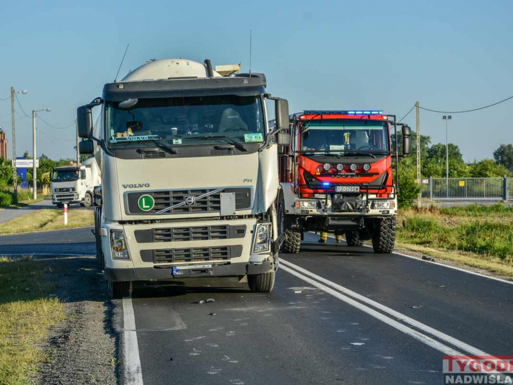 Wypadek z udziałem motocyklisty w Gorzycach, droga całkowicie zablokowana! [AKTUALIZACJA][zdjęcia]