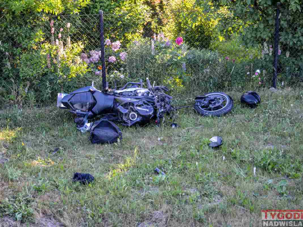 Wypadek z udziałem motocyklisty w Gorzycach, droga całkowicie zablokowana! [AKTUALIZACJA][zdjęcia]