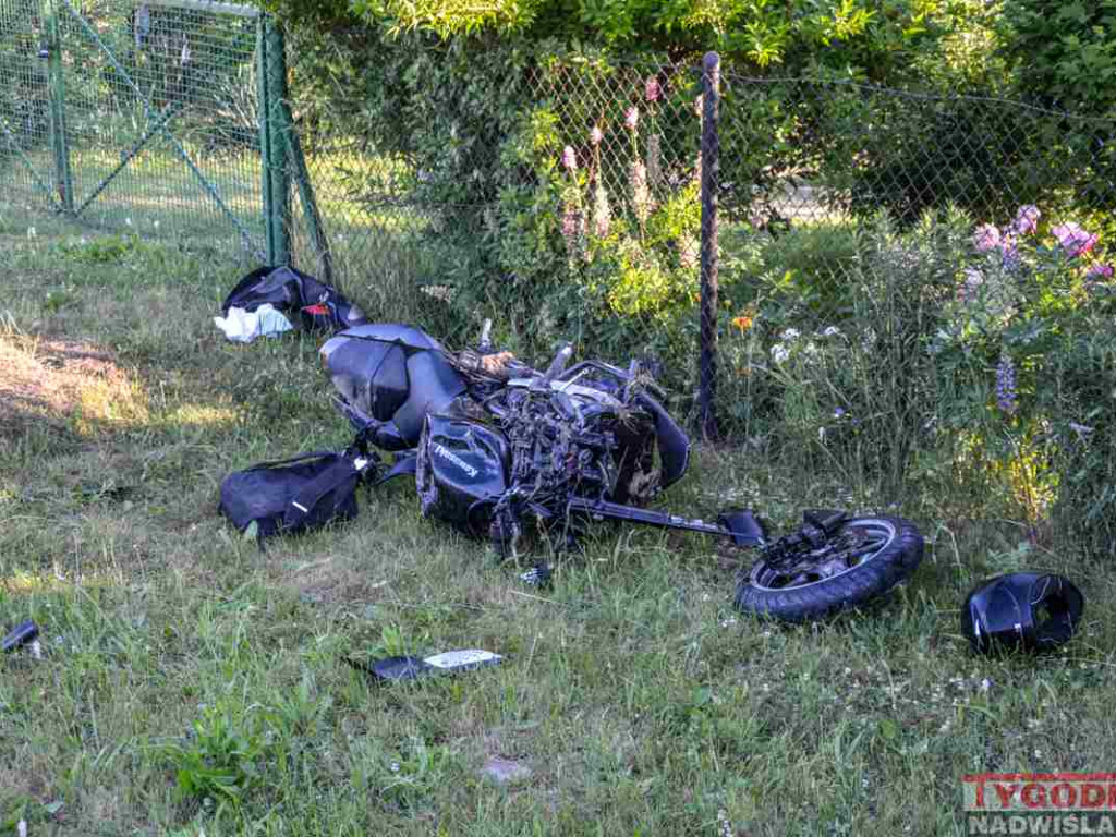 Wypadek z udziałem motocyklisty w Gorzycach, droga całkowicie zablokowana! [AKTUALIZACJA][zdjęcia]
