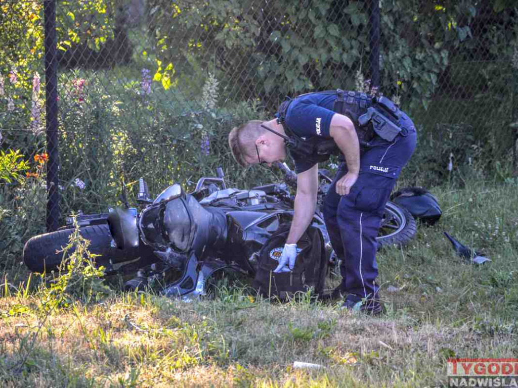 Wypadek z udziałem motocyklisty w Gorzycach, droga całkowicie zablokowana! [AKTUALIZACJA][zdjęcia]