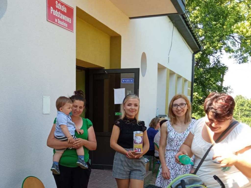 Szkoła w Ossolinie zorganizowała piknik charytatywny. Zbierano fundusze na leczenie Bartusia Przychodzkiego [zdjęcia]