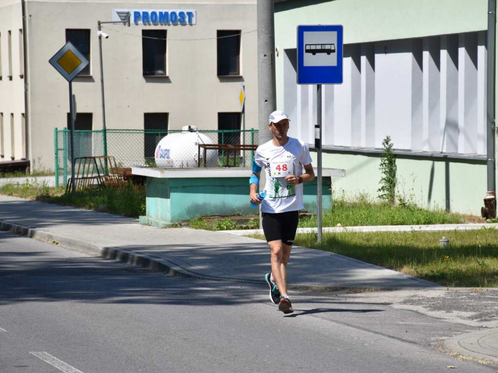 W Nowej Dębie biegali z okazji 30-lecia ARP [zdjęcia]
