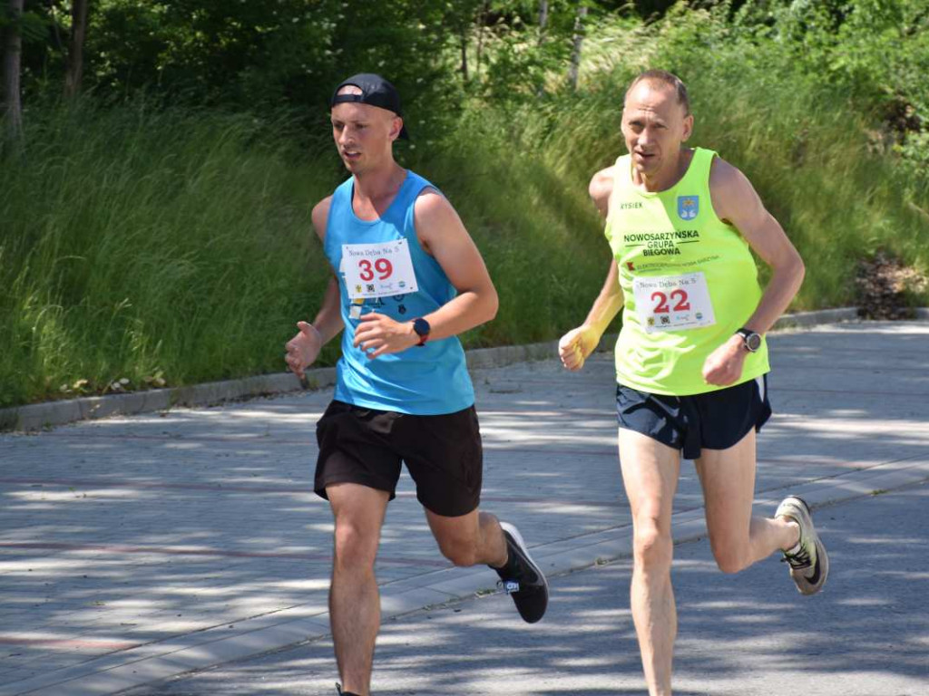 W Nowej Dębie biegali z okazji 30-lecia ARP [zdjęcia]