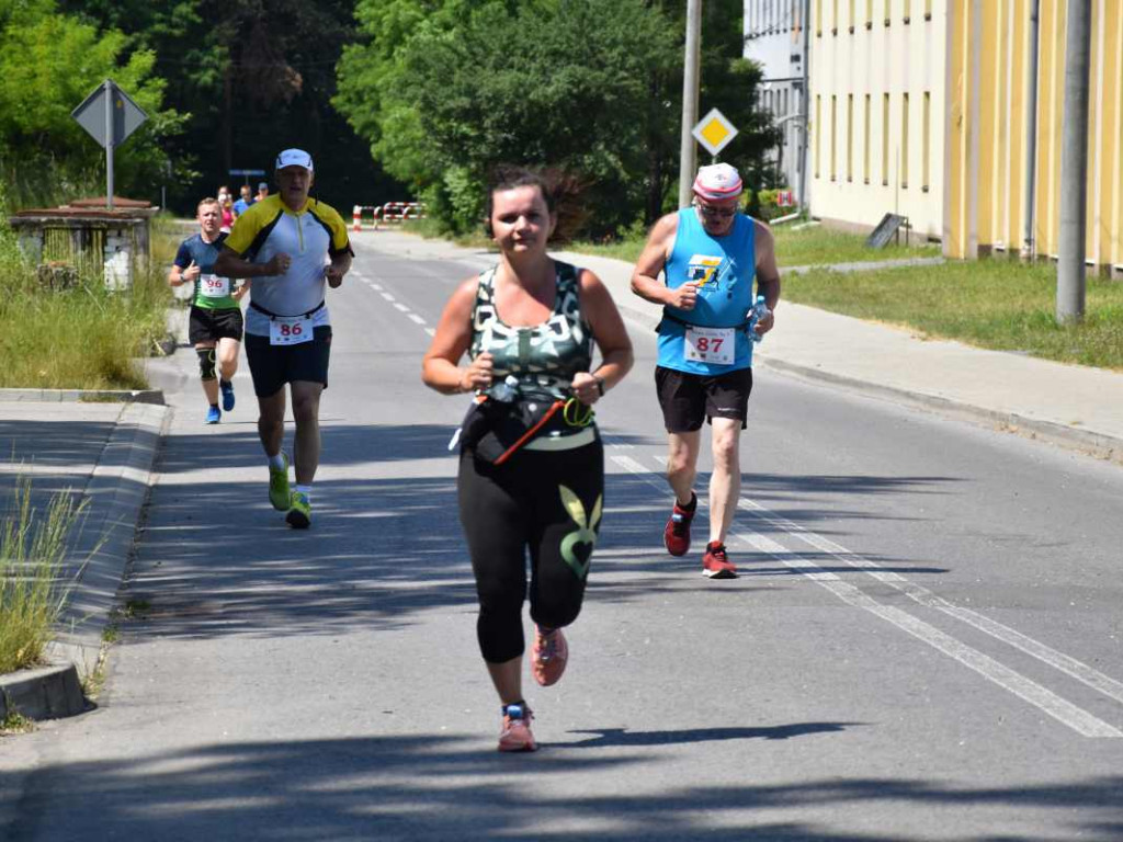 W Nowej Dębie biegali z okazji 30-lecia ARP [zdjęcia]