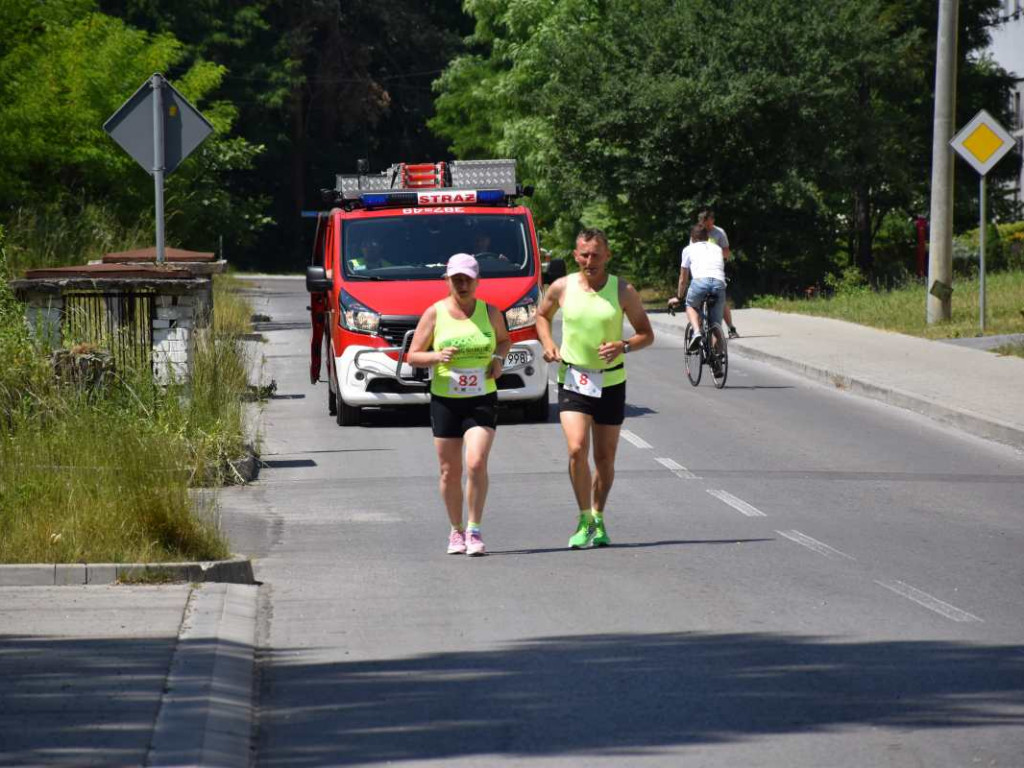 W Nowej Dębie biegali z okazji 30-lecia ARP [zdjęcia]