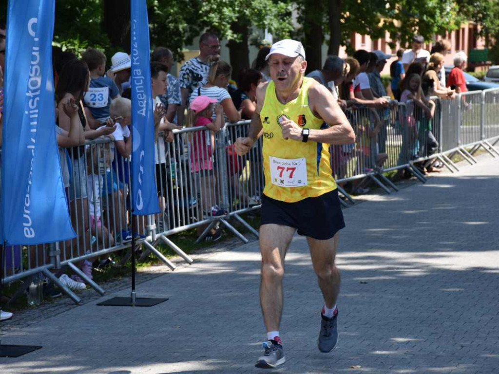 W Nowej Dębie biegali z okazji 30-lecia ARP [zdjęcia]