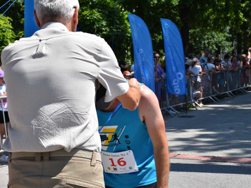 W Nowej Dębie biegali z okazji 30-lecia ARP [zdjęcia]