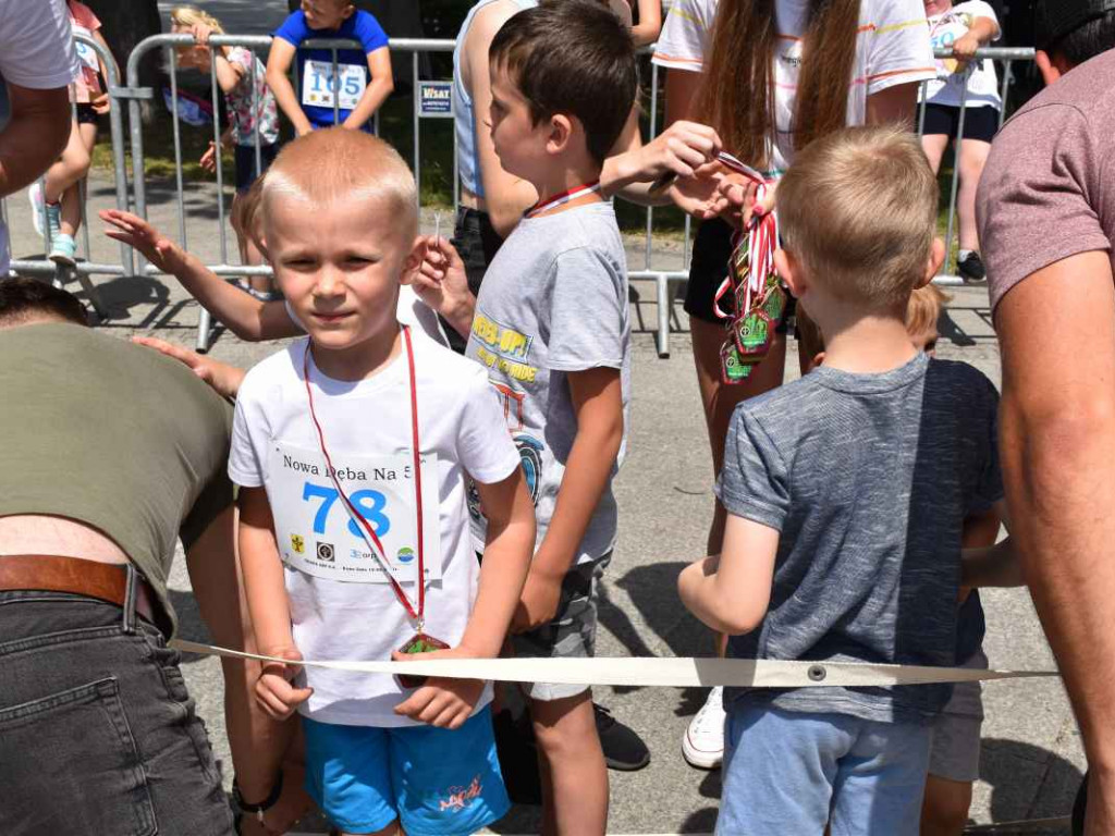 W Nowej Dębie biegali z okazji 30-lecia ARP [zdjęcia]
