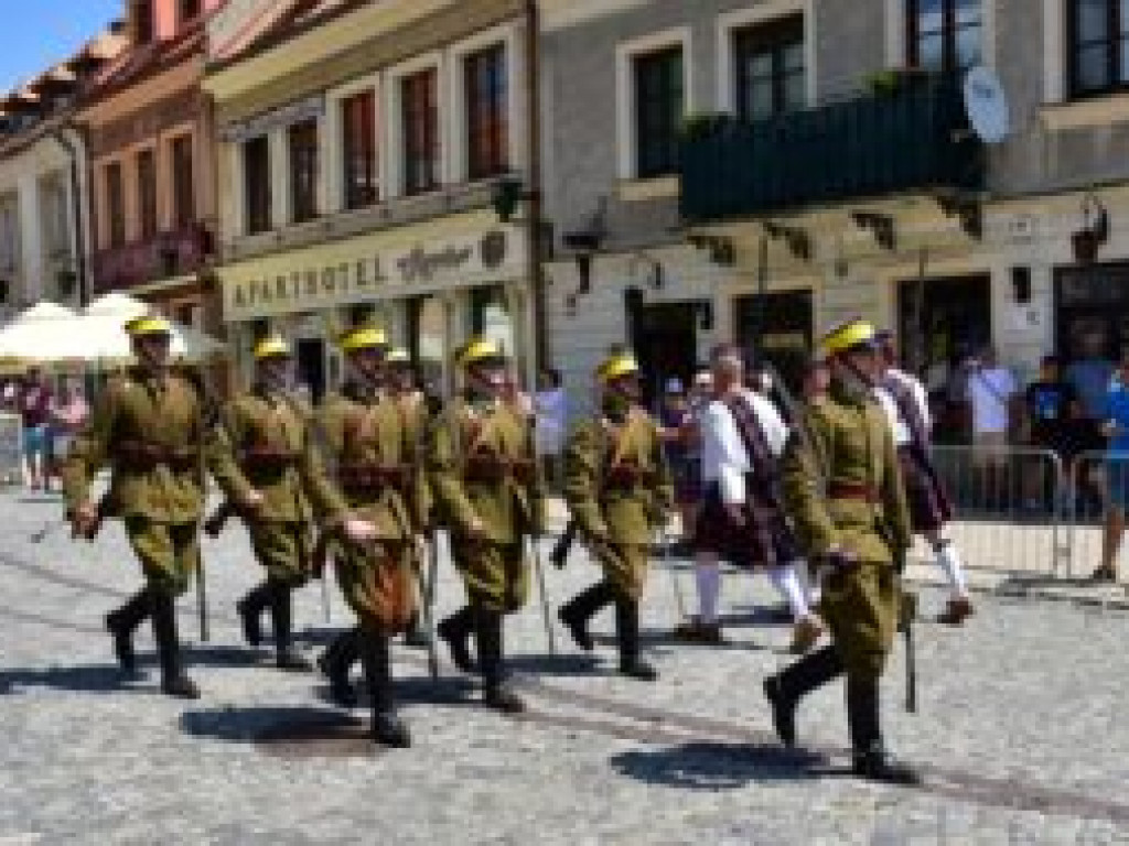 Sandomierz. Święto 14 Pułku Ułanów Jazłowieckich [zdjęcia]