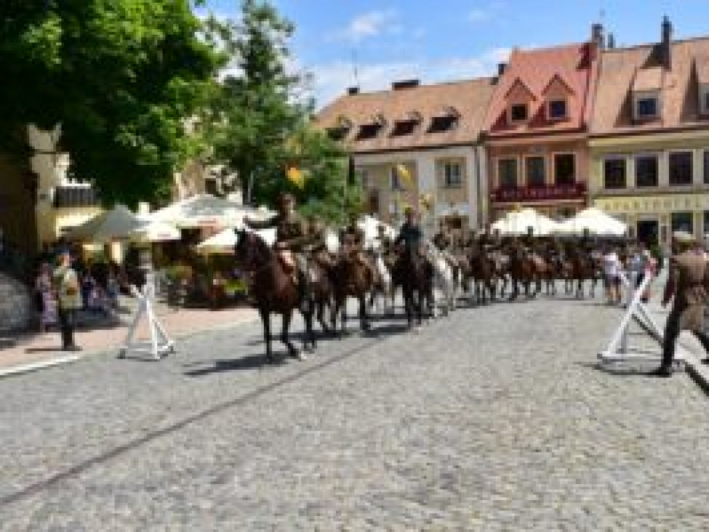 Sandomierz. Święto 14 Pułku Ułanów Jazłowieckich [zdjęcia]