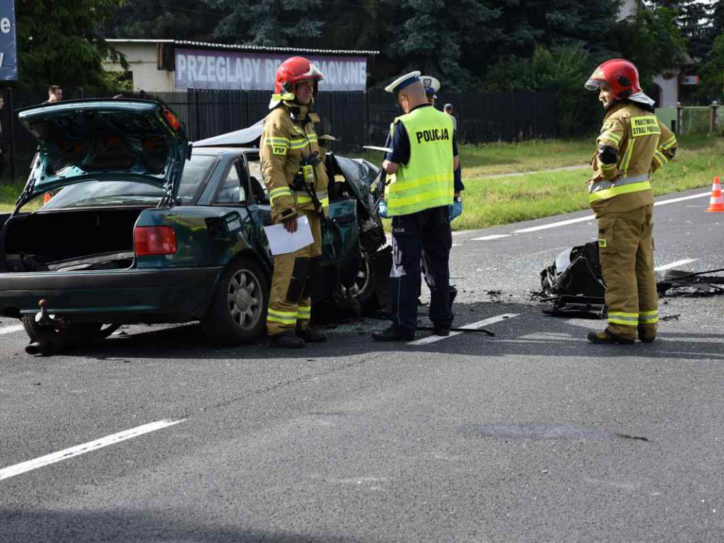 Poważny wypadek w Nowej Dębie. Ogromny korek na krajowej 