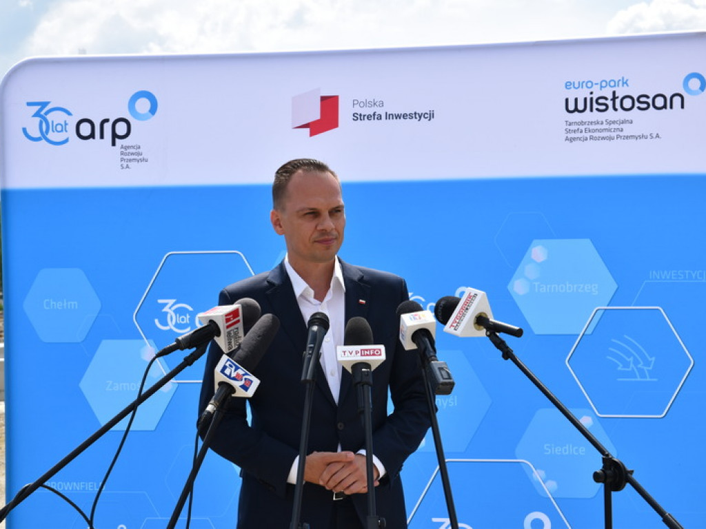 W Tarnobrzegu powstanie nowa fabryka. Wmurowano kamień węgielny pod budowę hali [zdjęcia]