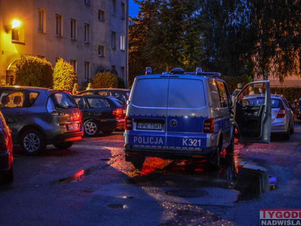 Tarnobrzeg. Jechała samochodem pod wpływem alkoholu? 36-latka w areszcie [zdjęcia]