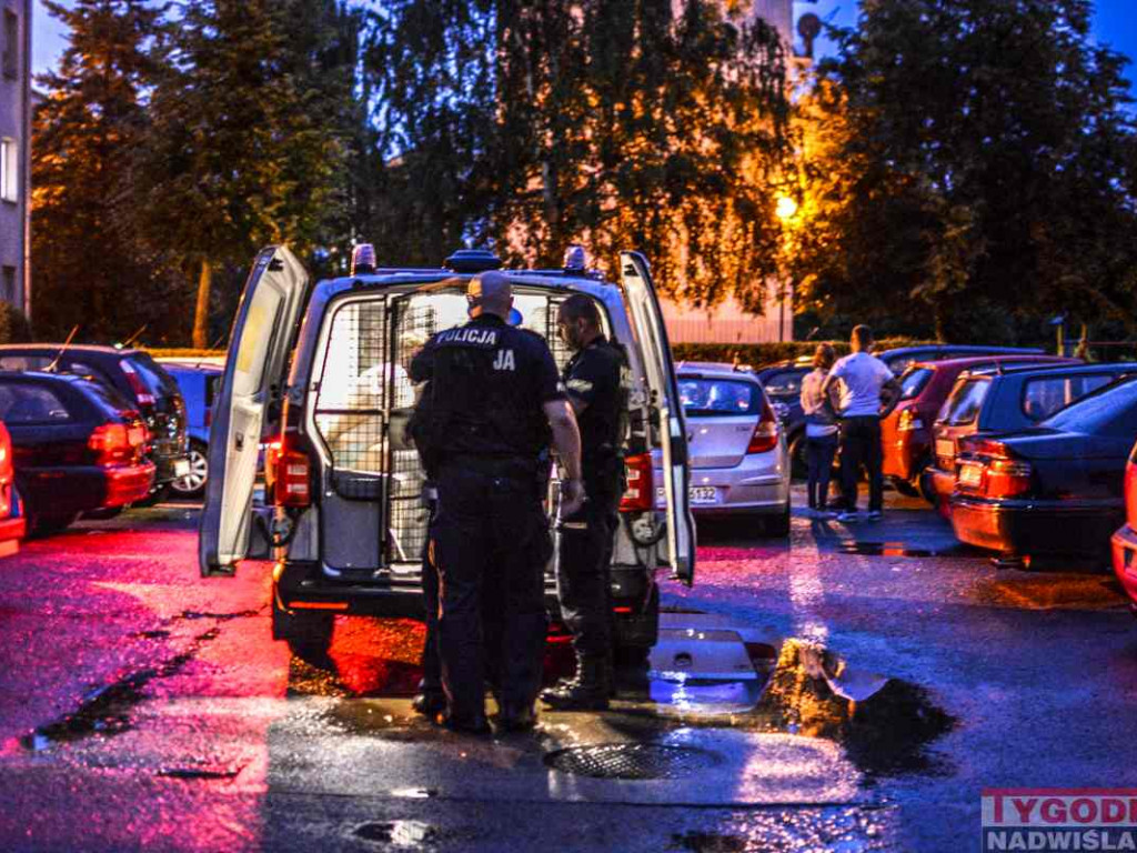 Tarnobrzeg. Jechała samochodem pod wpływem alkoholu? 36-latka w areszcie [zdjęcia]