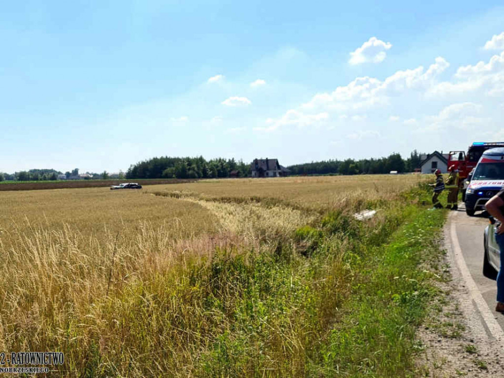 Gm. Gorzyce. Przez nadmierną prędkość wypadł z drogi i koziołkował. Teraz stanie przed sądem [zdjęcia]
