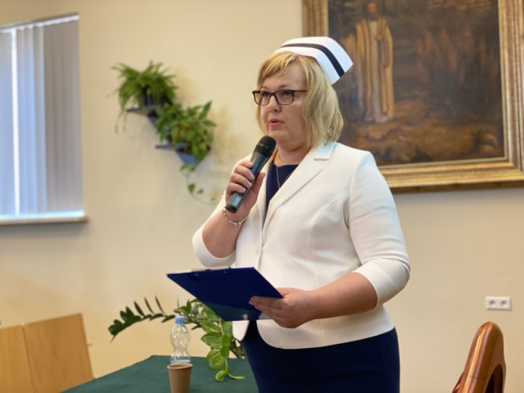 Wzruszająca ceremonia nadania czepków pielęgniarskich w Państwowej Uczelni Zawodowej w Tarnobrzegu [zdjęcia]