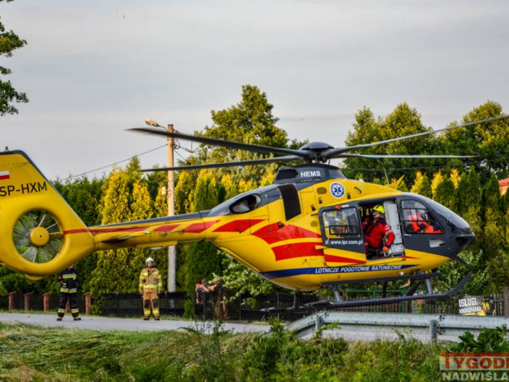 Wypadek w Grębowie! Młody mężczyzna uszkodził kręgosłup w przydomowym basenie [zdjęcia]