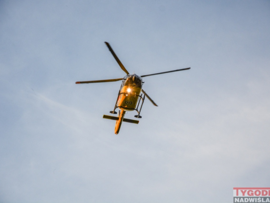 Wypadek w Grębowie! Młody mężczyzna uszkodził kręgosłup w przydomowym basenie [zdjęcia]