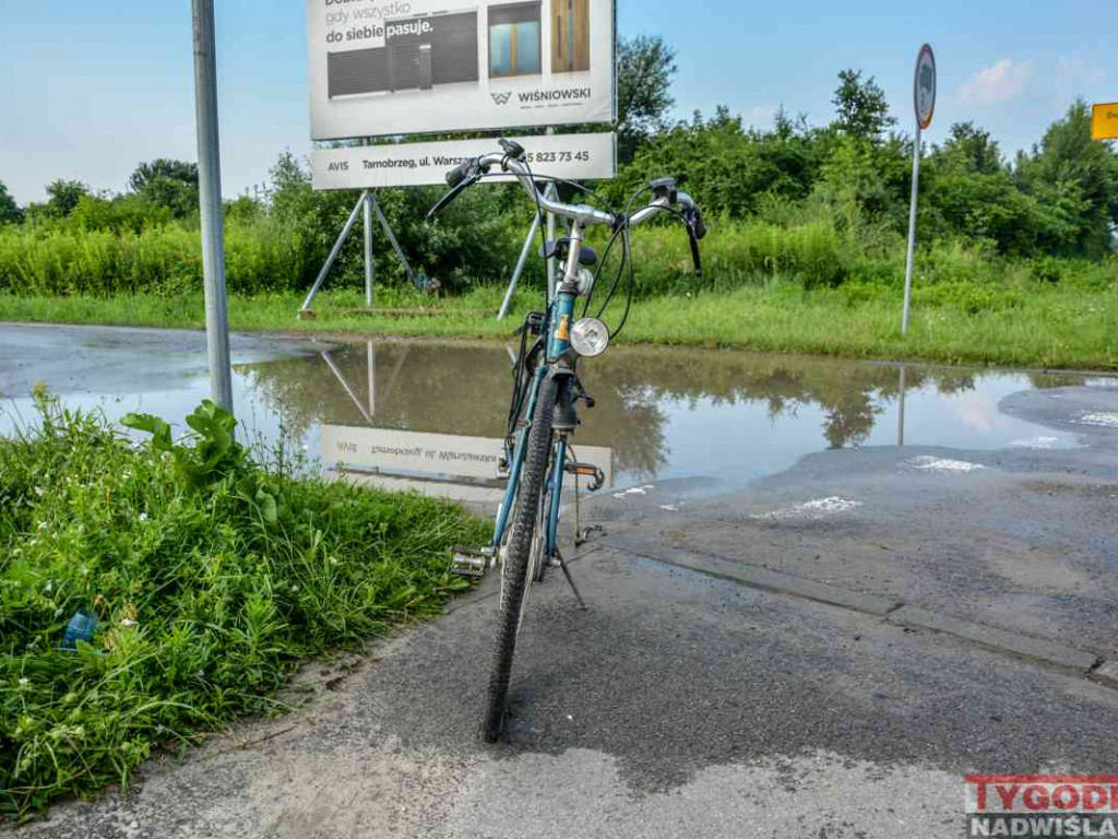 Potrącenie rowerzysty w Tarnobrzegu [zdjęcia]