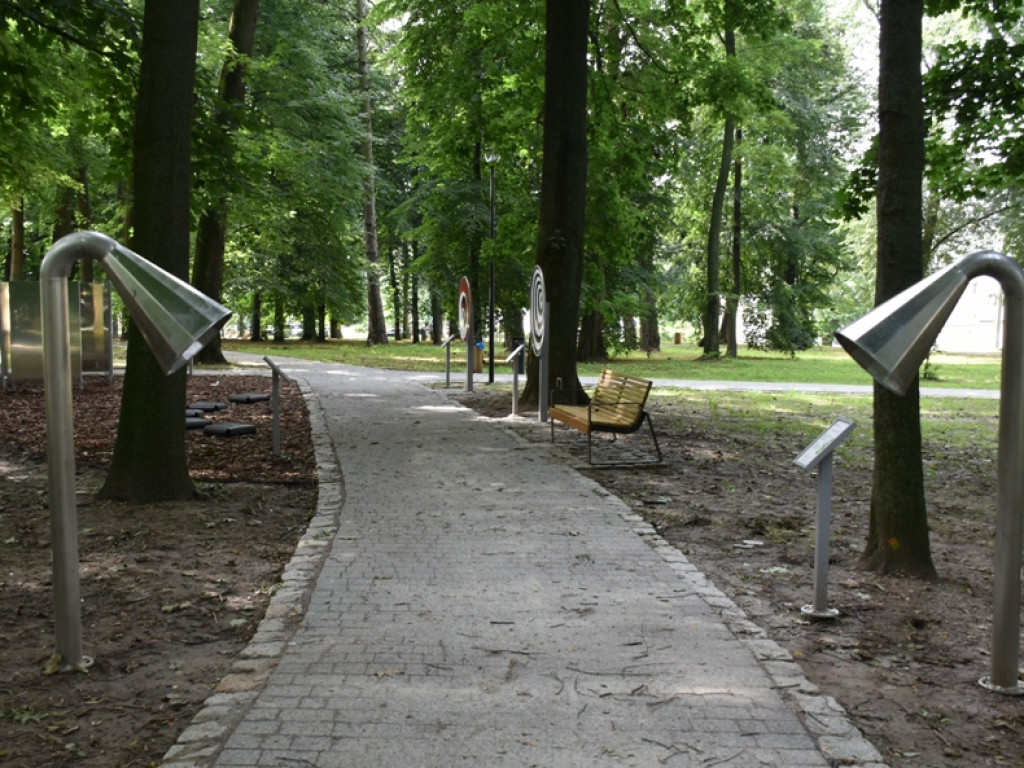 Sandomierz. Prace w parku zakończone. Ruszyła fontanna [zdjęcia]