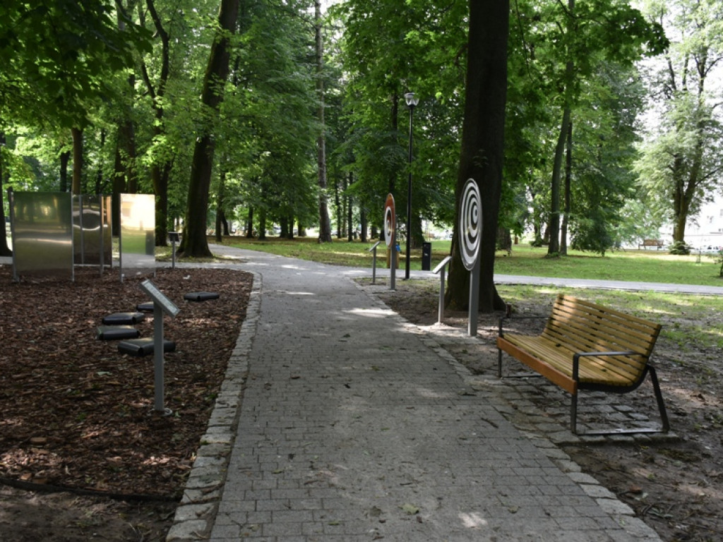 Sandomierz. Prace w parku zakończone. Ruszyła fontanna [zdjęcia]
