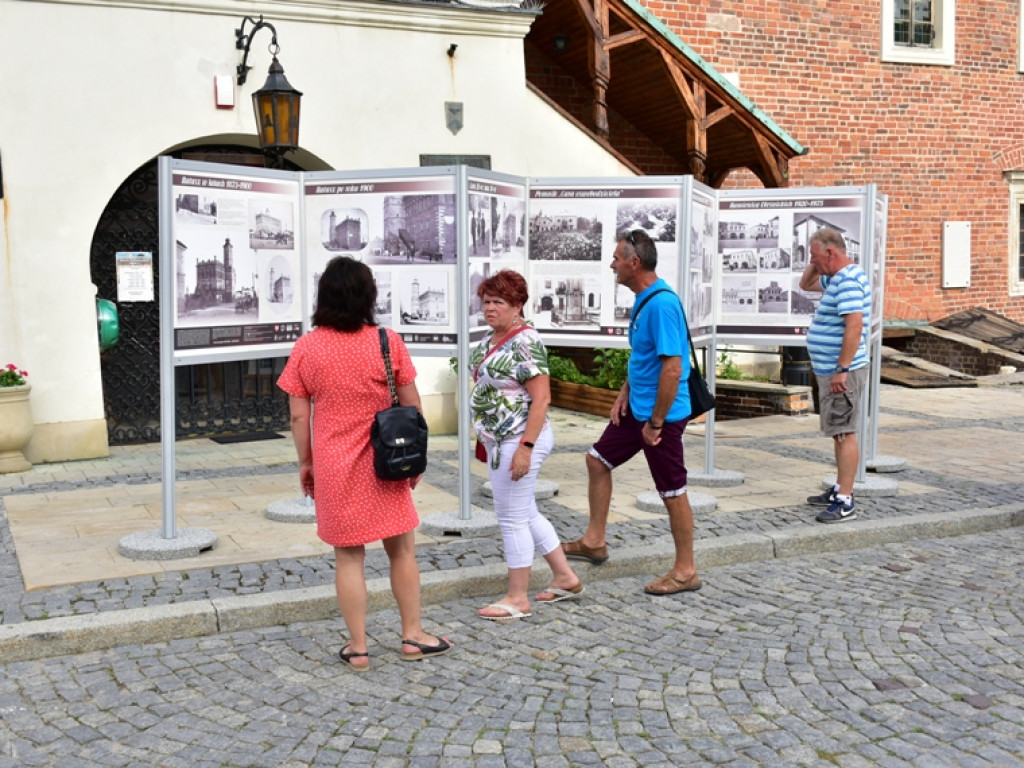 Dawny Sandomierz na plenerowej wystawie [zdjęcia]