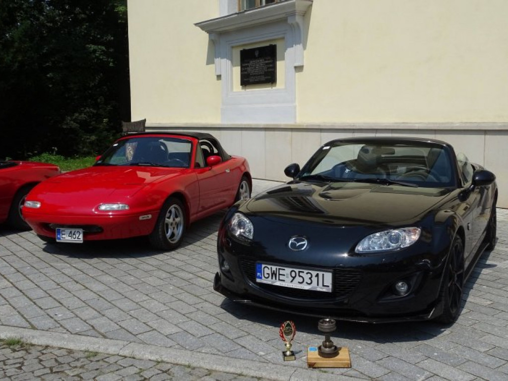 Mazdy MX 5 zjechały do Tarnobrzega [zdjęcia]